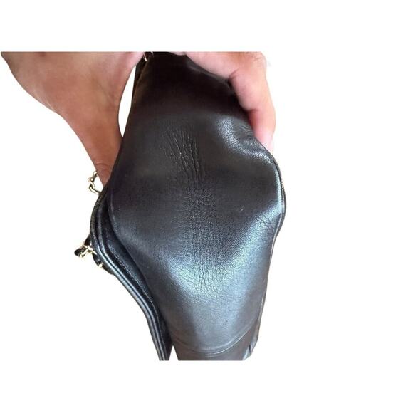 VTG Moschino Crossbody heart shape quilted lambskin Gold chain strap purse SOFT - Picture 16 of 16